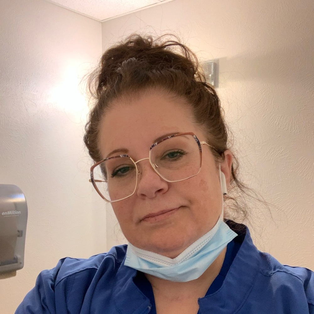 Meet your Posher, Debra